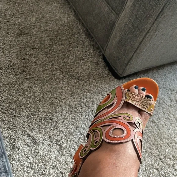 Spring Step Women's Orange & Green Decorative Leather Heel Sandals sz 38 EUC - Picture 5 of 13